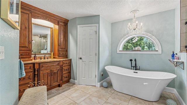 6605 POLEY CREEK DRIVE W, Lakeland, FL 33811