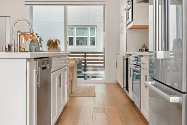 105 Starfish Lane, Foster City, CA 94404