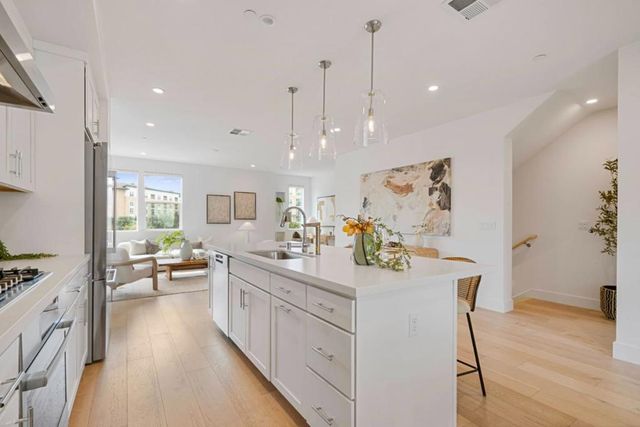 105 Starfish Lane, Foster City, CA 94404