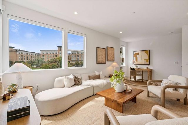 105 Starfish Lane, Foster City, CA 94404
