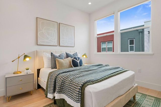 105 Starfish Lane, Foster City, CA 94404