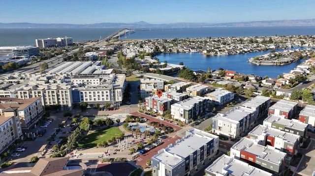105 Starfish Lane, Foster City, CA 94404