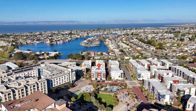 105 Starfish Lane, Foster City, CA 94404