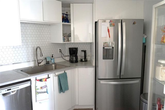 411 BLOOM COURT 2A, Sun City Center, FL 33573