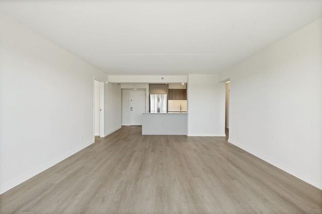 2460 Peachtree Road NE 1404, Atlanta, GA 30305