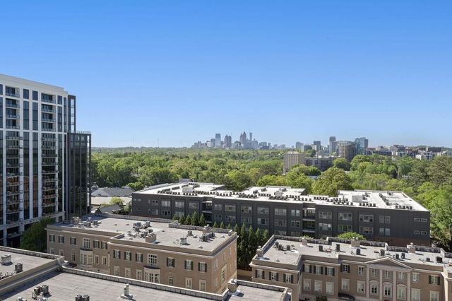2460 Peachtree Road NE 1404, Atlanta, GA 30305