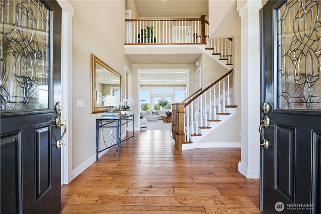 2416 Cascade Drive E, Roy, WA 98580