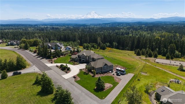 2416 Cascade Drive E, Roy, WA 98580
