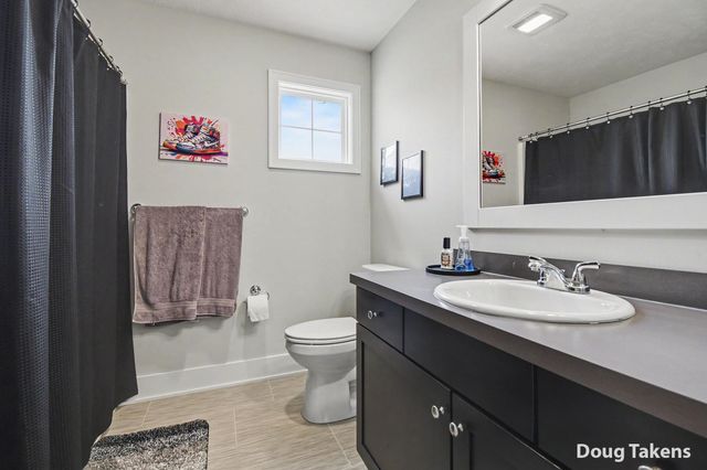 9413 Sunset Ridge Drive NE, Rockford, MI 49341