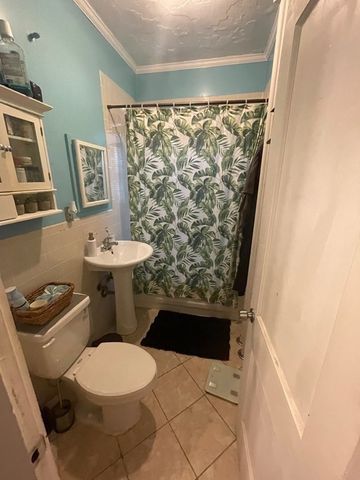 39 Glenville 18, Boston, MA 02134