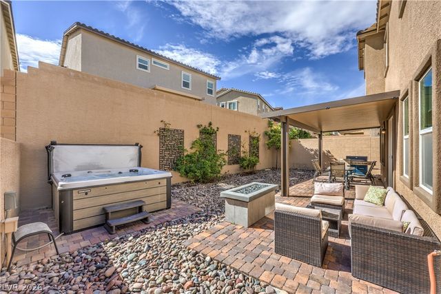 10375 BAGG Avenue, Las Vegas, NV 89166