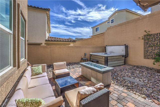 10375 BAGG Avenue, Las Vegas, NV 89166