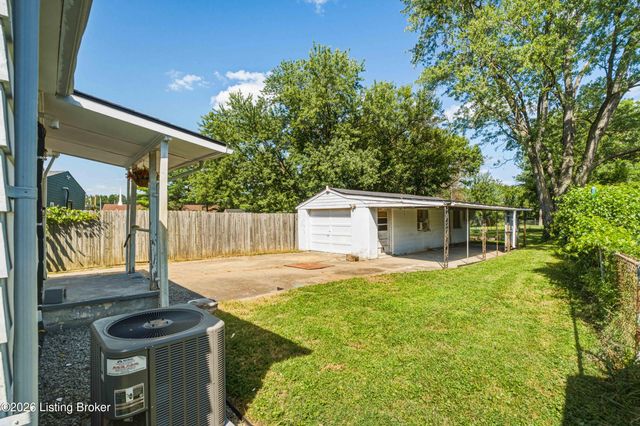 12113 E Orell Rd, Louisville, KY 40272
