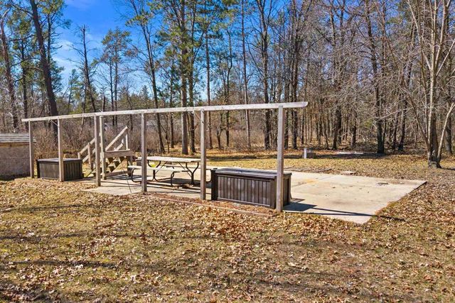 852 Sterling Road, Nekoosa, WI 54557