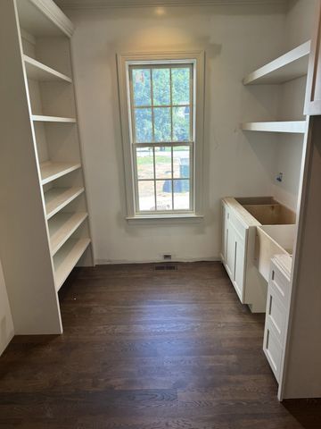 903 Buford Pl, Nashville, TN 37204