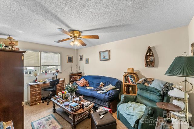 4896 Birch Circle, Hickory, NC 28602