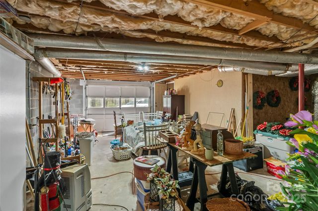 4896 Birch Circle, Hickory, NC 28602