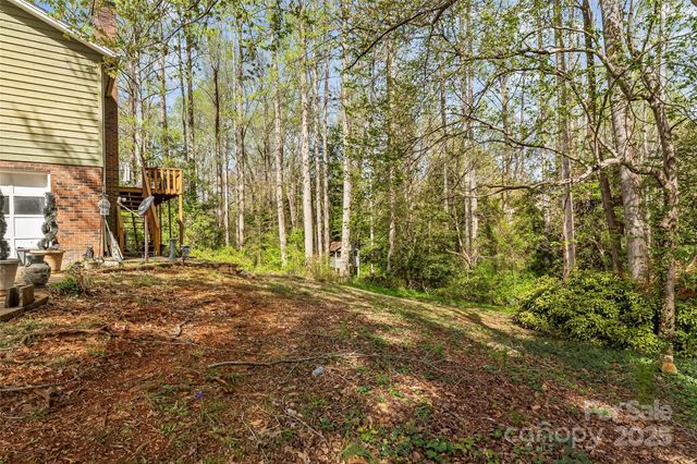 4896 Birch Circle, Hickory, NC 28602