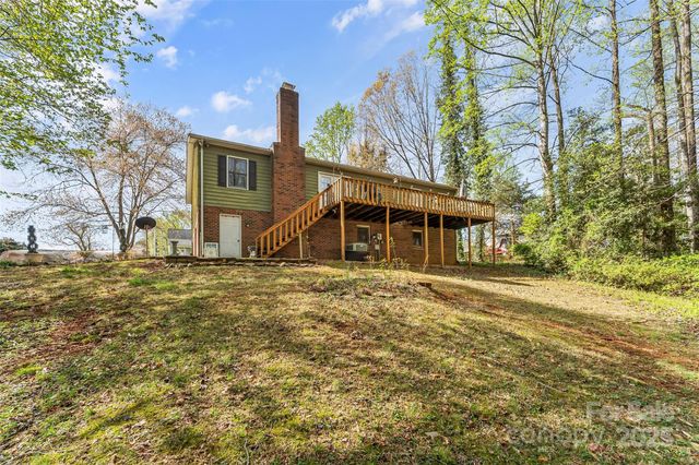 4896 Birch Circle, Hickory, NC 28602