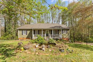 4896 Birch Circle, Hickory, NC 28602