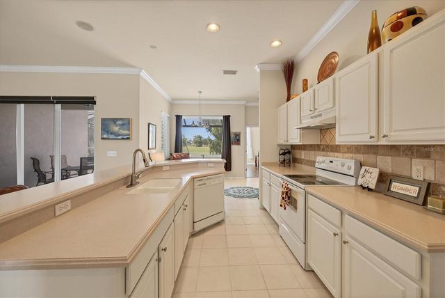 5171 55TH STREET CIRCLE W, Bradenton, FL 34210