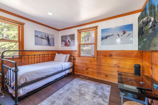 5999 North Lake Boulevard, Carnelian Bay, CA 96140