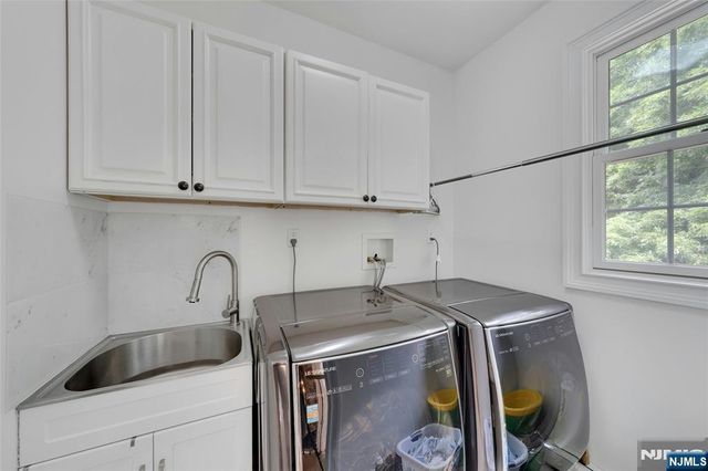 38 Glenwood Avenue, Demarest, NJ 07627