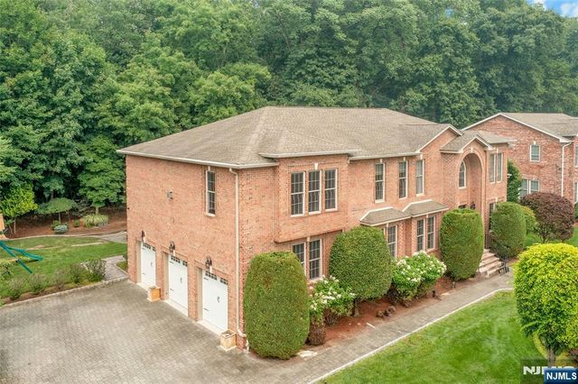 38 Glenwood Avenue, Demarest, NJ 07627