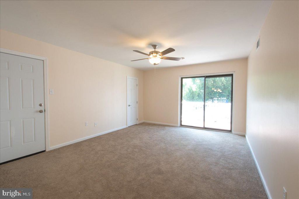 7126 HILLTOP DR #90, BROOKHAVEN, PA 19015 — photo 2