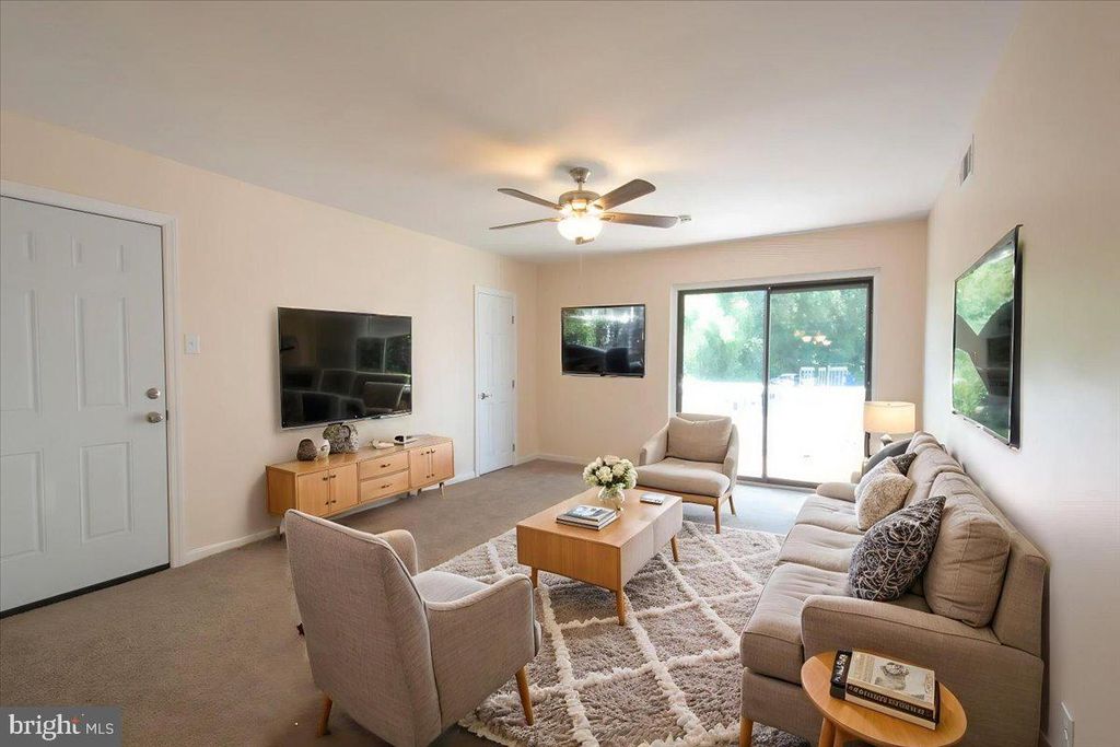 7126 HILLTOP DR #90, BROOKHAVEN, PA 19015 — photo 3