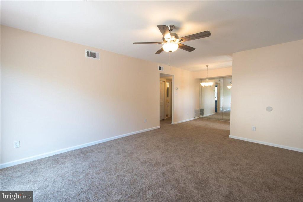 7126 HILLTOP DR #90, BROOKHAVEN, PA 19015 — photo 4