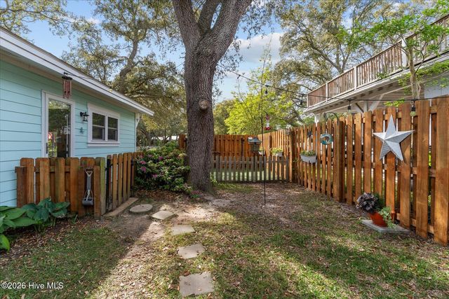 104 SE 5th Street, Oak Island, NC 28465
