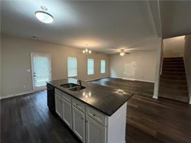 4299 Traipse Path, Ellenwood, GA 30294
