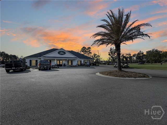 131 Hogan Drive, Richmond Hill, GA 31324