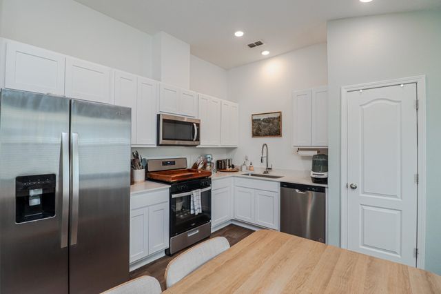 281 Ardila Cir, St Augustine, FL 32084