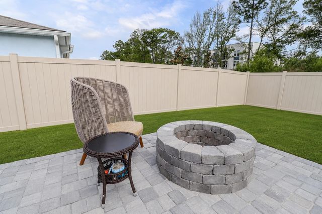281 Ardila Cir, St Augustine, FL 32084