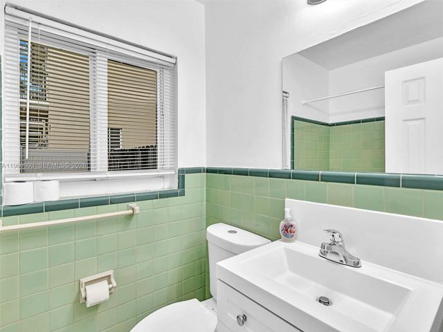 1313 NE 11th Street 0, Fort Lauderdale, FL 33304