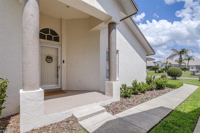 6866 BENDELOW DRIVE, Lakeland, FL 33810