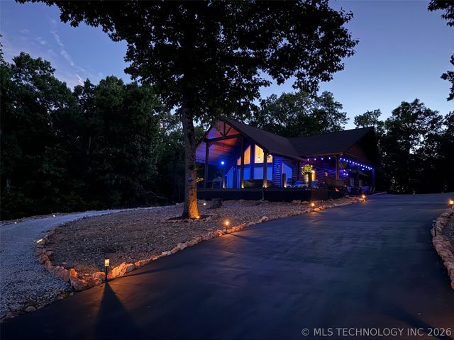 18745 W Lakewood Drive, Park Hill, OK 74451
