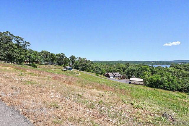 18745 W Lakewood Drive, Park Hill, OK 74451