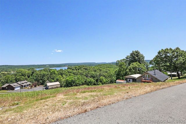 18745 W Lakewood Drive, Park Hill, OK 74451