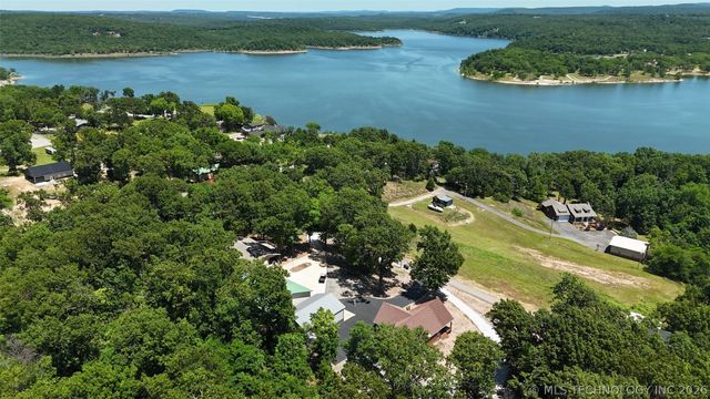 18745 W Lakewood Drive, Park Hill, OK 74451