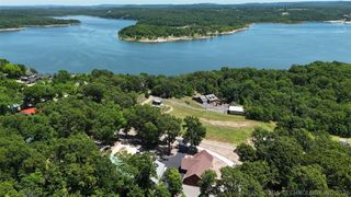 18745 W Lakewood Drive, Park Hill, OK 74451