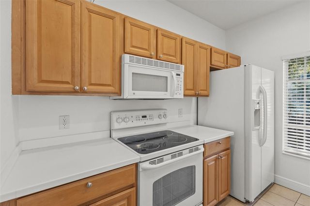 220 CAPE HARBOUR LOOP Unit 101, Bradenton, FL 34212