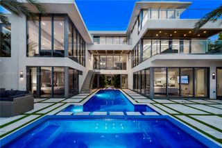 440 Mola Avenue, Fort Lauderdale, FL 33301