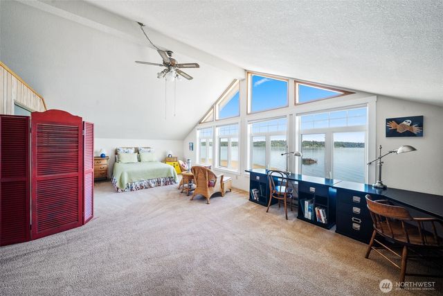 9230 B Hunter Point Road NW, Olympia, WA 98502