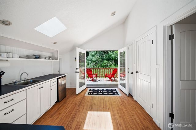 9230 B Hunter Point Road NW, Olympia, WA 98502