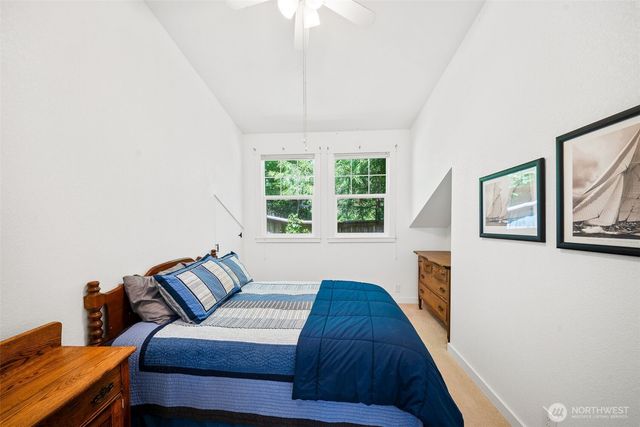 9230 B Hunter Point Road NW, Olympia, WA 98502