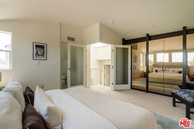 1254 24th Street 2, Santa Monica, CA 90404