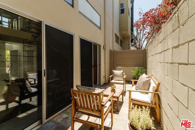 1254 24th Street 2, Santa Monica, CA 90404